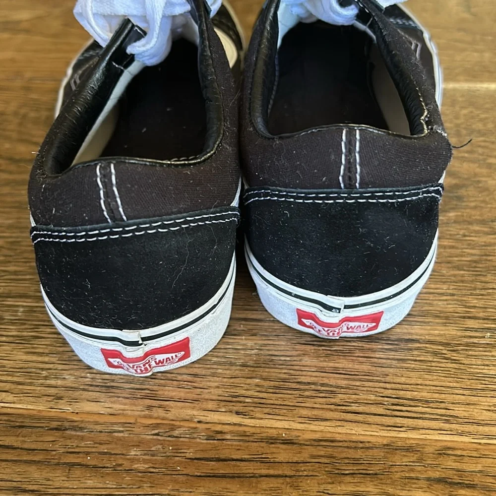 Vans Unisex Tennis Shoes - Picture 3 of 6